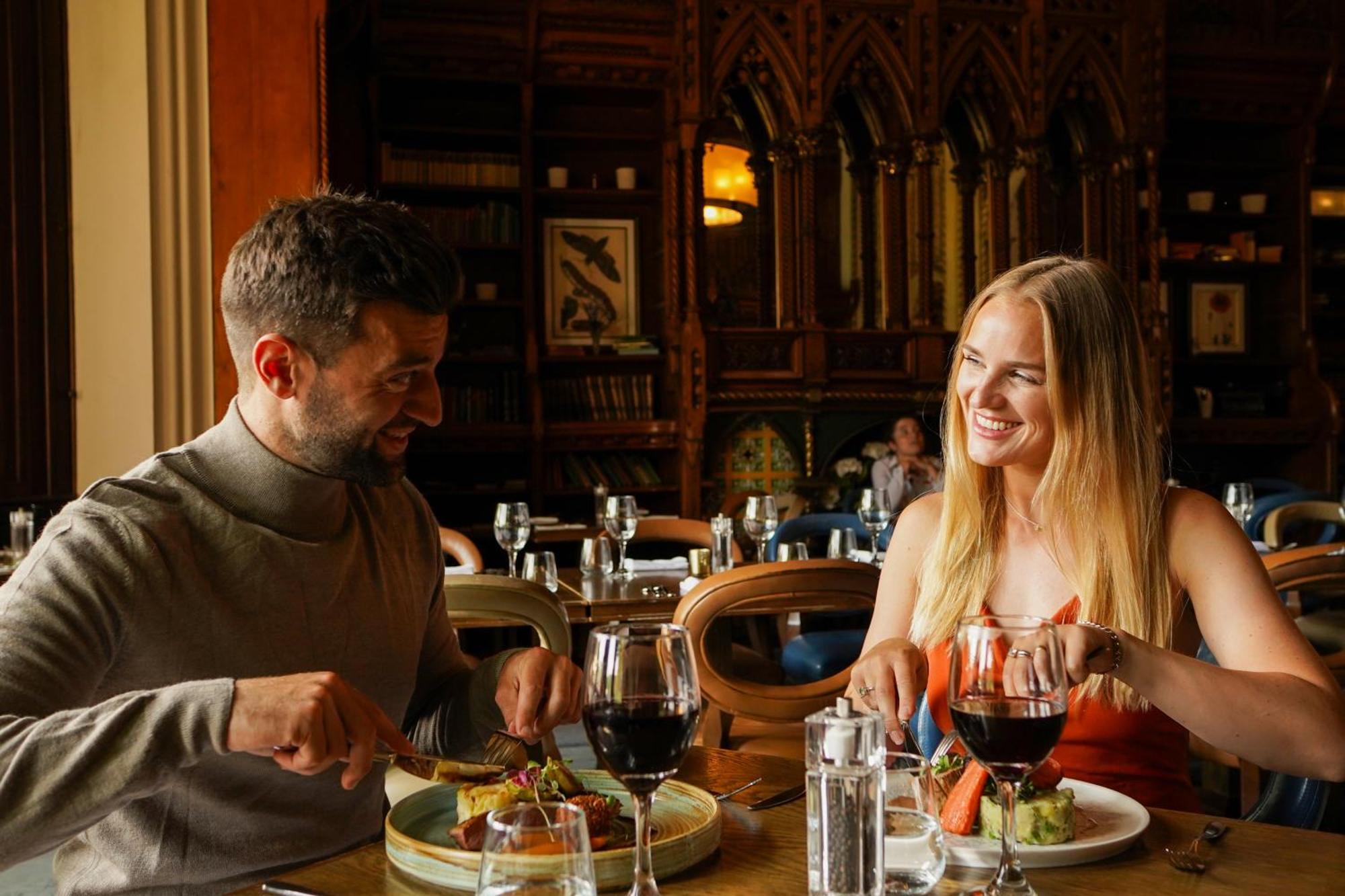 Hotel De Vere Tortworth Court Zewnętrze zdjęcie